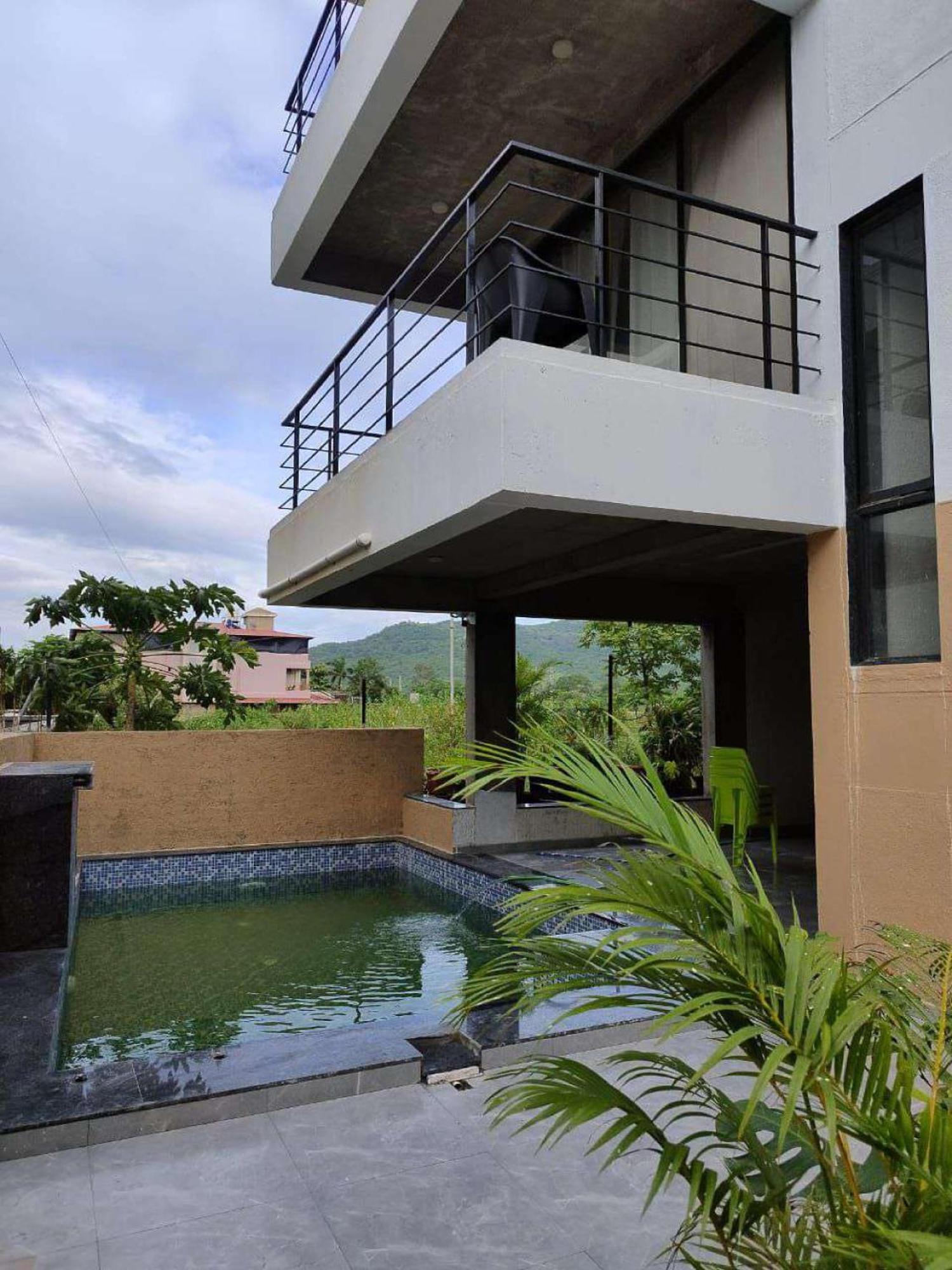 Rising Dust Villa Lonavala Esterno foto